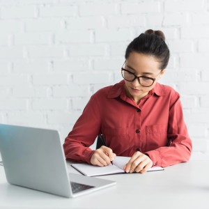 Jak udzielać korepetycji z matematyki przez internet? Porady dla nauczycieli