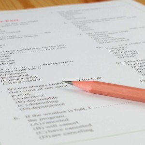 Serwisy pomagające nauczycielom w tworzeniu zadań i testów online