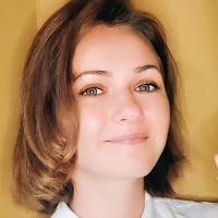 Estera N.  korepetytor  Języka angielskiego online