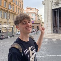 Tomasz S.