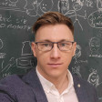 Dariusz W.