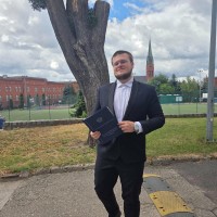 Michał Wrzesiński  korepetytor  Języka angielskiego online